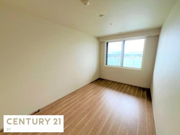 クロスエアタワー