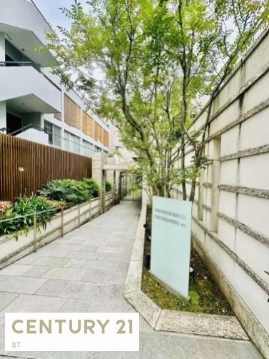 オープンレジデンシア表参道ｅｓｔ