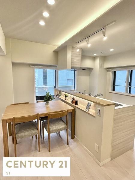 カインドステージ横浜台町