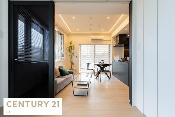 ピアース四谷(リビング)