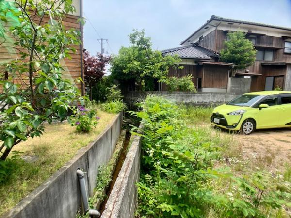 宇部市東梶返３丁目の土地