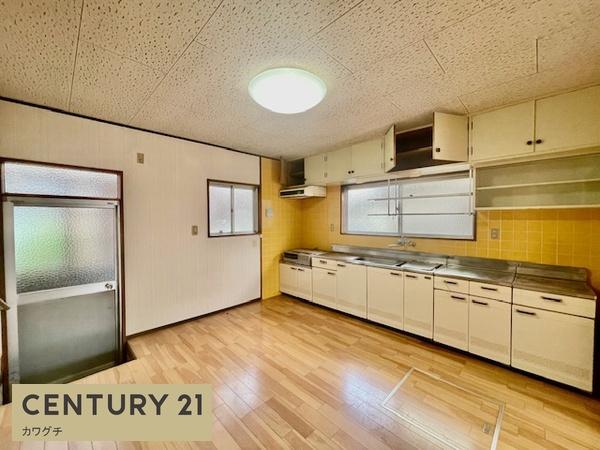 宇部市大字際波の中古一戸建て