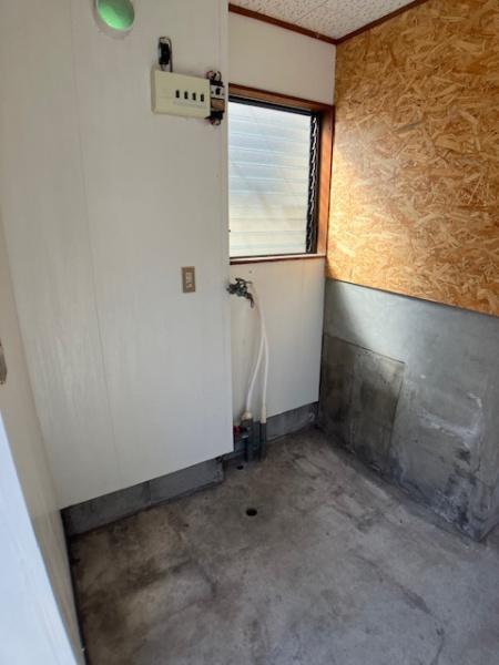 松山町3丁目戸建て