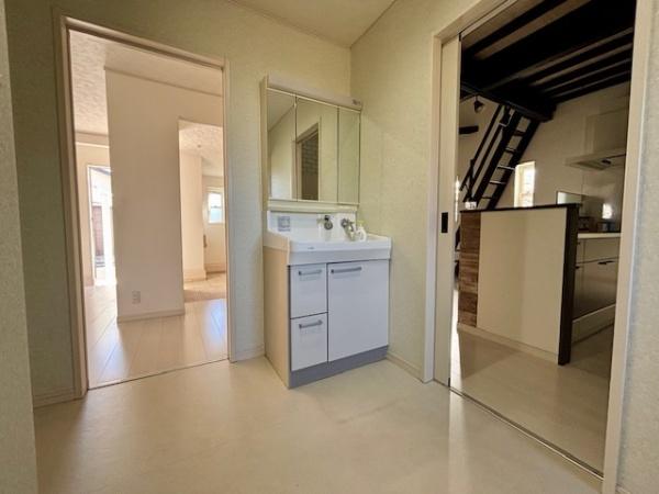 山陽小野田市大字小野田の中古一戸建て