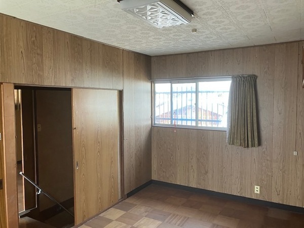 宇部市則貞４丁目の中古一戸建て