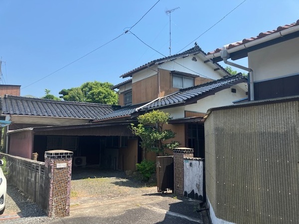宇部市則貞４丁目の中古一戸建て