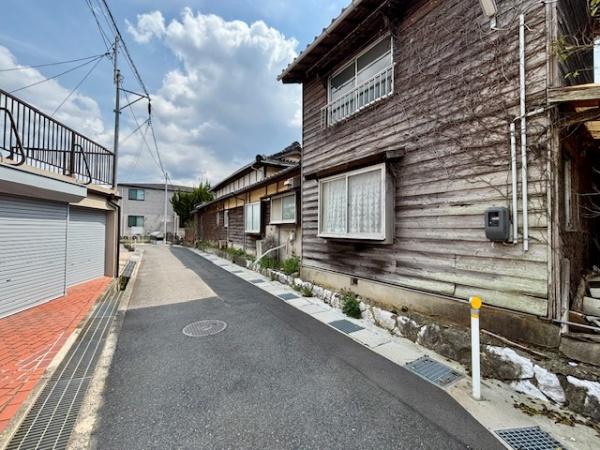 山陽小野田市大字厚狭（店舗付住宅）