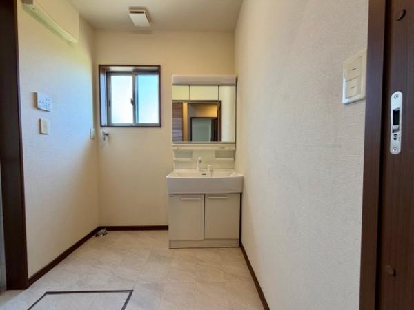 山陽小野田市平成町の中古一戸建て