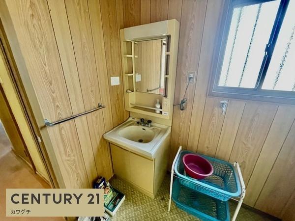 山陽小野田市中川２丁目の中古一戸建て