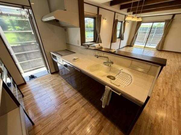 宇部市大字西岐波の中古一戸建て