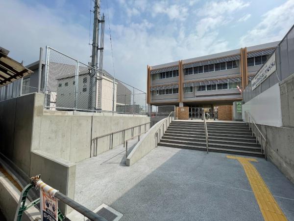 宇部市昭和町3　第2-1号棟(宇部市立岬小学校)