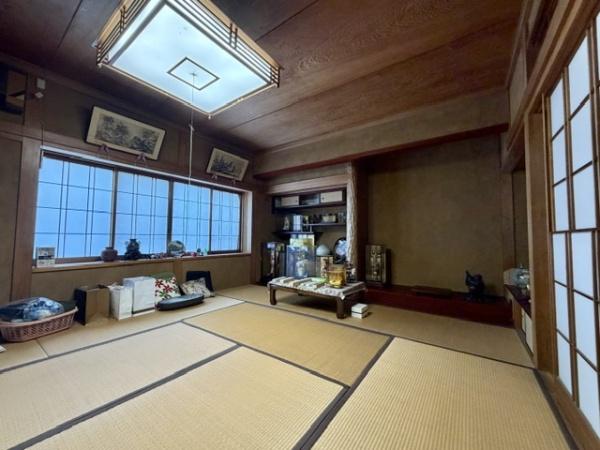宇部市大字東須恵の中古一戸建て