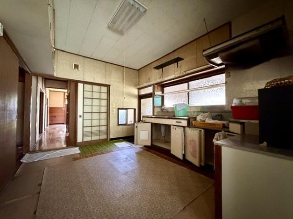 山陽小野田市大字西高泊の中古一戸建て