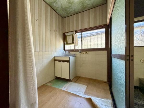 山陽小野田市大字西高泊の中古一戸建て