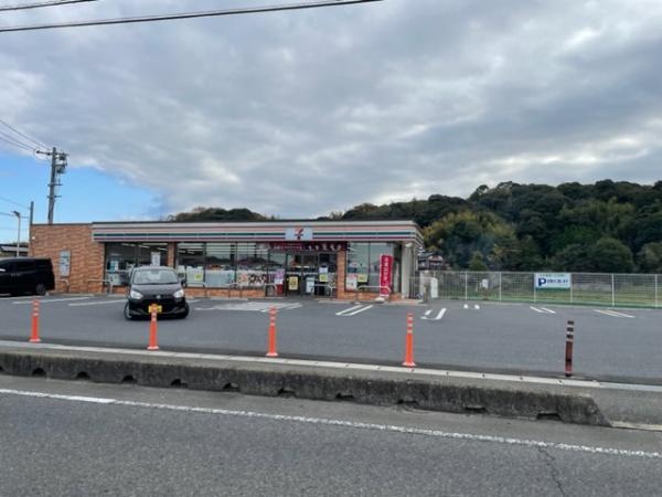 宇部市大字際波西際波台の土地(セブンイレブン山陽小野田有帆店)