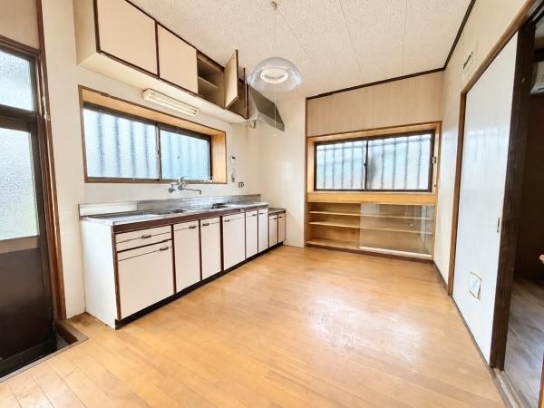 宇部市大字西岐波の中古一戸建