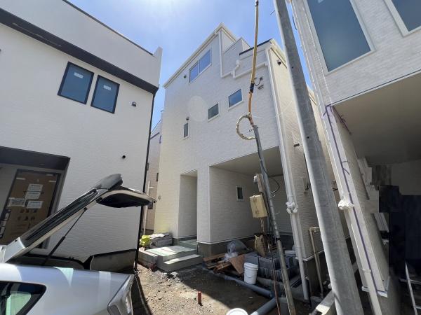 多摩区菅稲田堤　新築一戸建て