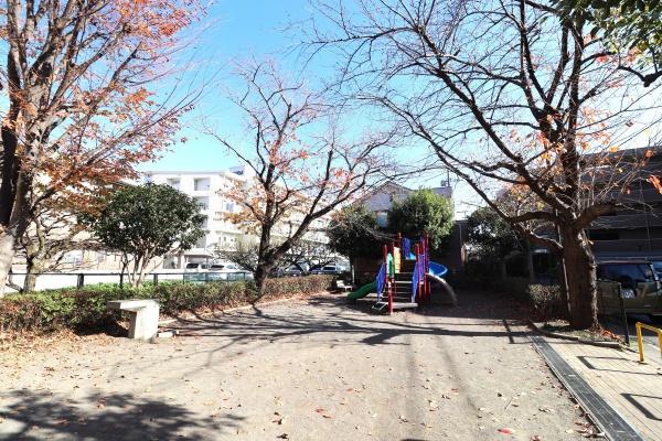 ダイアパレス登戸(宿河原1丁目公園)