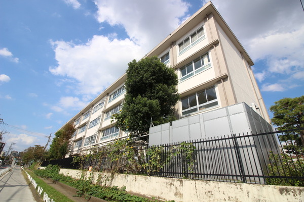 ダイアパレス登戸(川崎市立宿河原小学校)