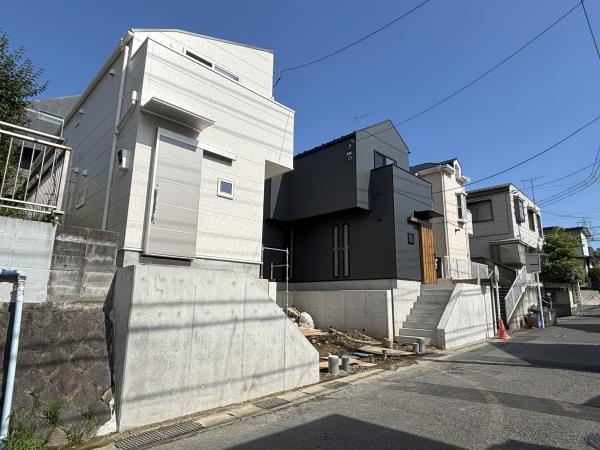 麻生区万福寺　新築一戸建て