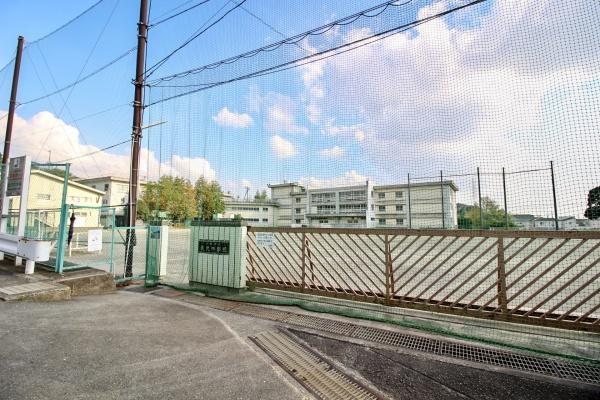 川崎市麻生区王禅寺西4丁目の土地(川崎市立長沢中学校)