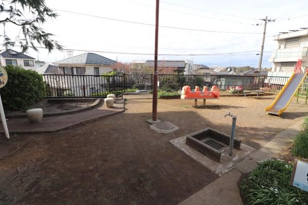 川崎市宮前区神木本町4丁目の土地(神木三本松公園)