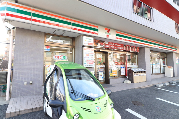ライオンズガーデン百合ヶ丘(セブンイレブン川崎百合丘店)