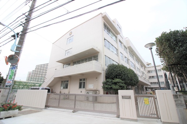 狛江市和泉本町 新築一戸建て(狛江市立狛江第一小学校)