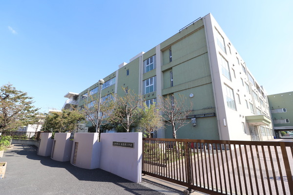 川崎市高津区諏訪1丁目の土地(川崎市立東高津小学校)