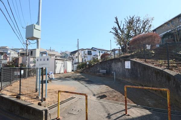 川崎市多摩区南生田5丁目の土地(長沢公園)