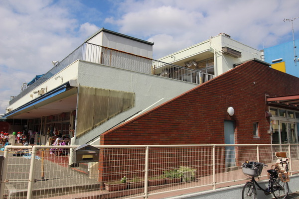 向ヶ丘遊園ダイカンプラザ2号館(ひばり保育園)