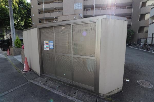 向ヶ丘遊園ダイカンプラザ2号館