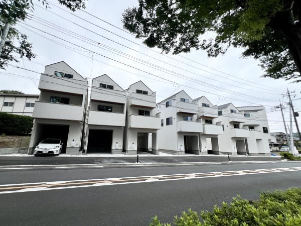 宮前区平　新築一戸建て