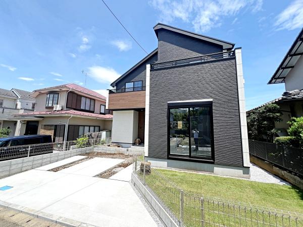 麻生区東百合丘　新築一戸建て