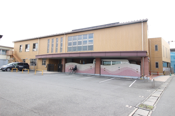 多摩区菅北浦 新築一戸建て(学校法人武蔵学園東菅幼稚園)