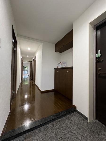 藤和ライブタウン百合ヶ丘2 1号棟(玄関)