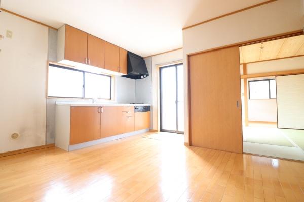 調布市西つつじケ丘１丁目の中古一戸建て