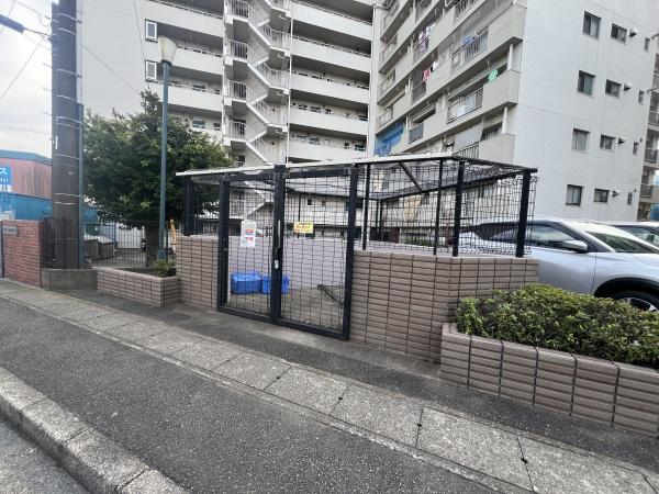 スターロワイヤル向ヶ丘遊園