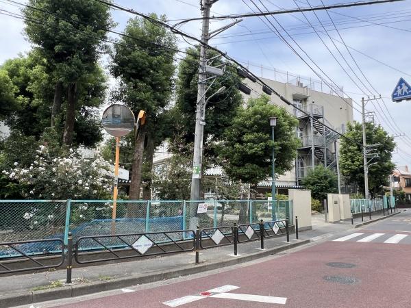 リナージュつつじヶ丘(調布市立第四中学校)