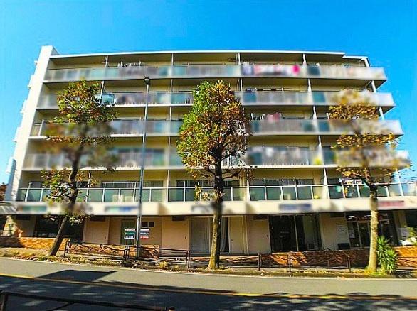 ソフトタウン生田　区分店舗