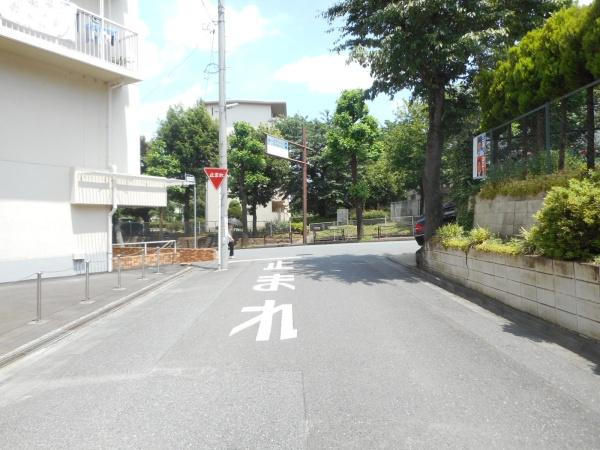ソフトタウン生田　区分店舗