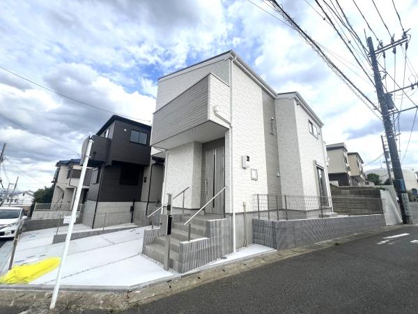 多摩区南生田　新築一戸建て