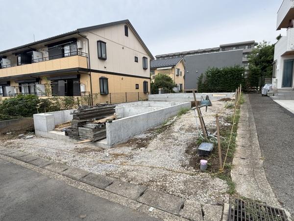 青葉区市ヶ尾町　新築一戸建て