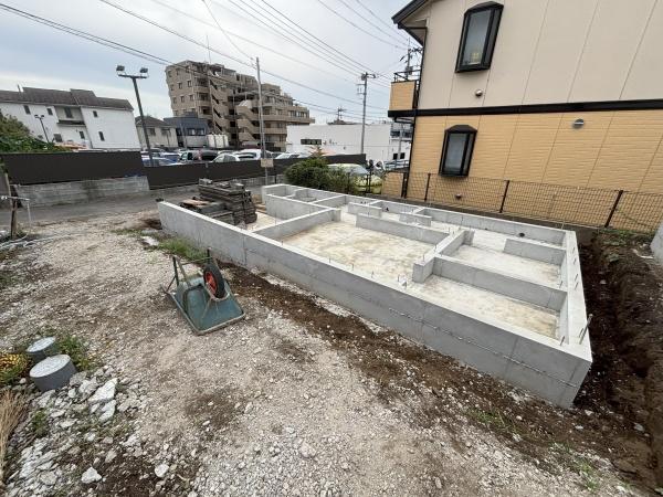 青葉区市ヶ尾町　新築一戸建て