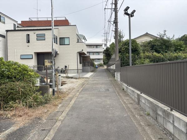 青葉区市ヶ尾町　新築一戸建て