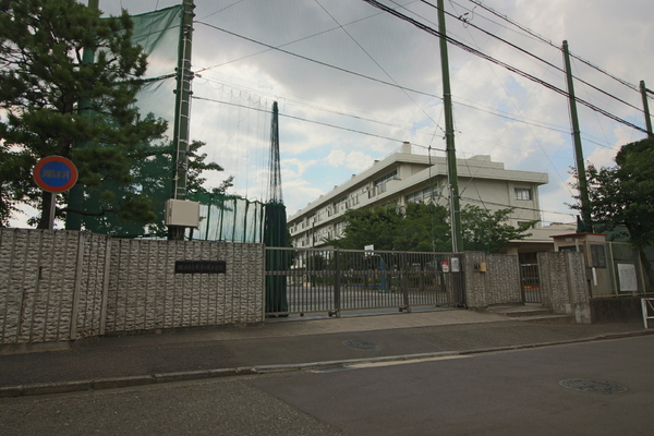 青葉区市ヶ尾町　新築一戸建て(横浜市立東市ケ尾小学校)