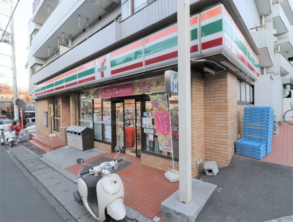 多摩区栗谷　新築一戸建て(セブンイレブン川崎西生田店)