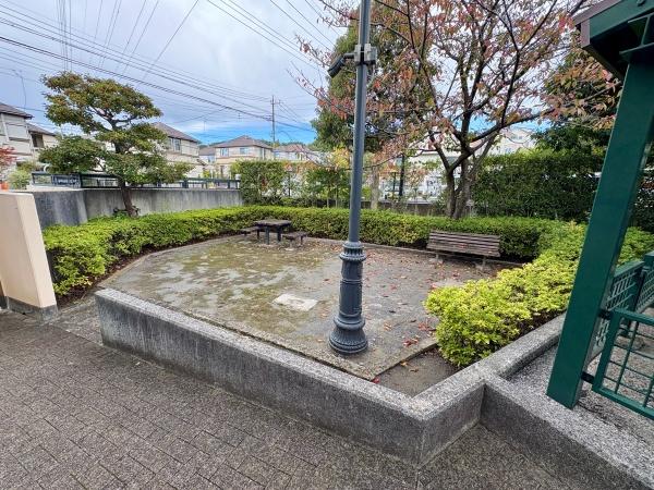 プラウディア栗平