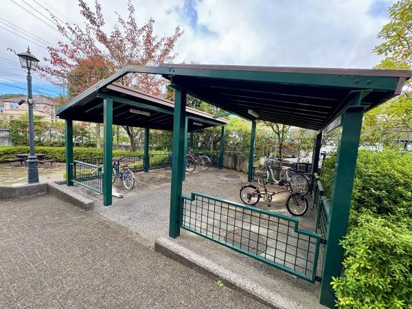 プラウディア栗平