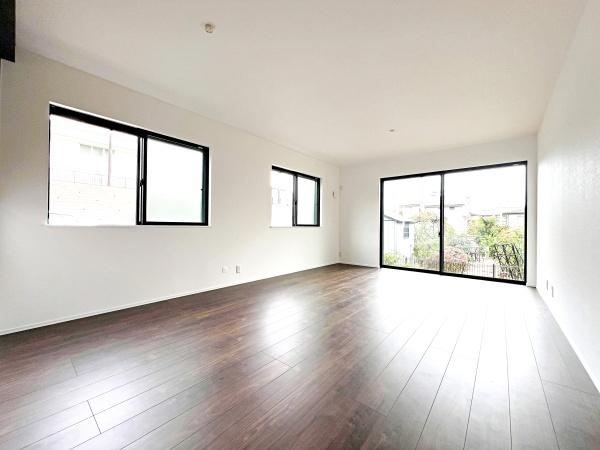 麻生区金程　新築一戸建て